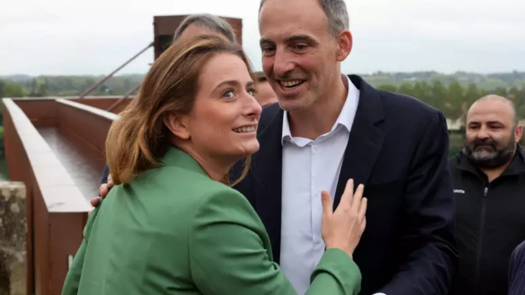 A La Réole, Raphaël Glucksmann prophète en son pays mais toujours mal aimé du reste de la gauche